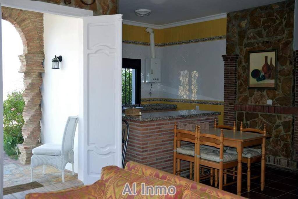 Las Palmeras - Ein Stueck Vom Paradies - Behagliches Haus Mit Pool Algodonales Eksteriør bilde